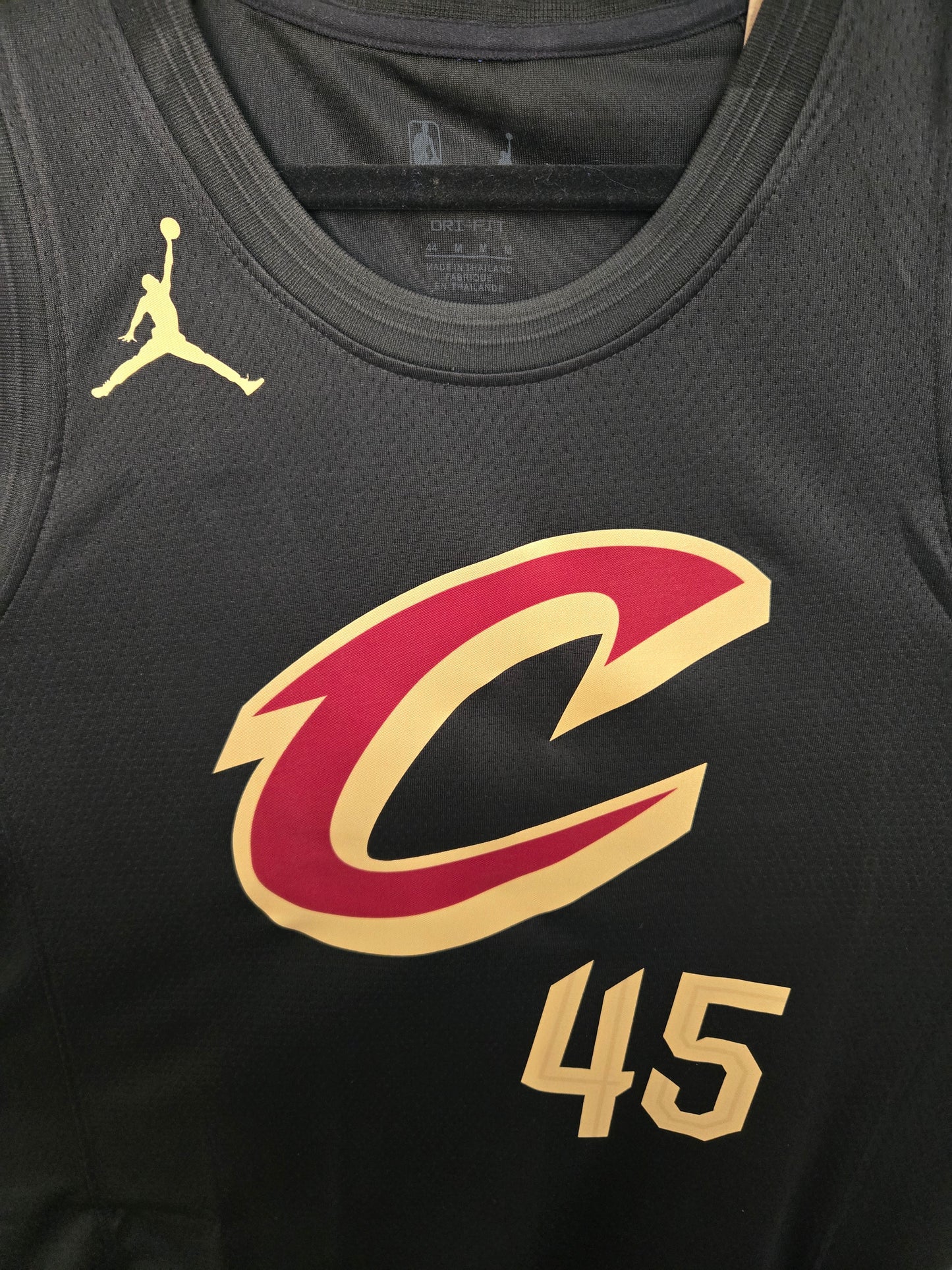 Jersey Cleveland Cavaliers Statement Edition 2025 – Donovan Mitchell #45