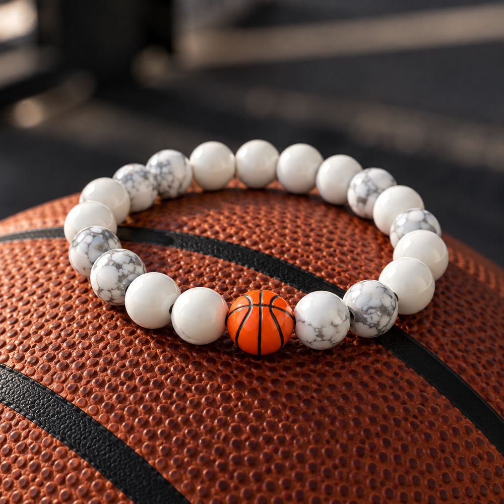 Pulsera de Básquetbol con Cuentas Blancas – Unisex
