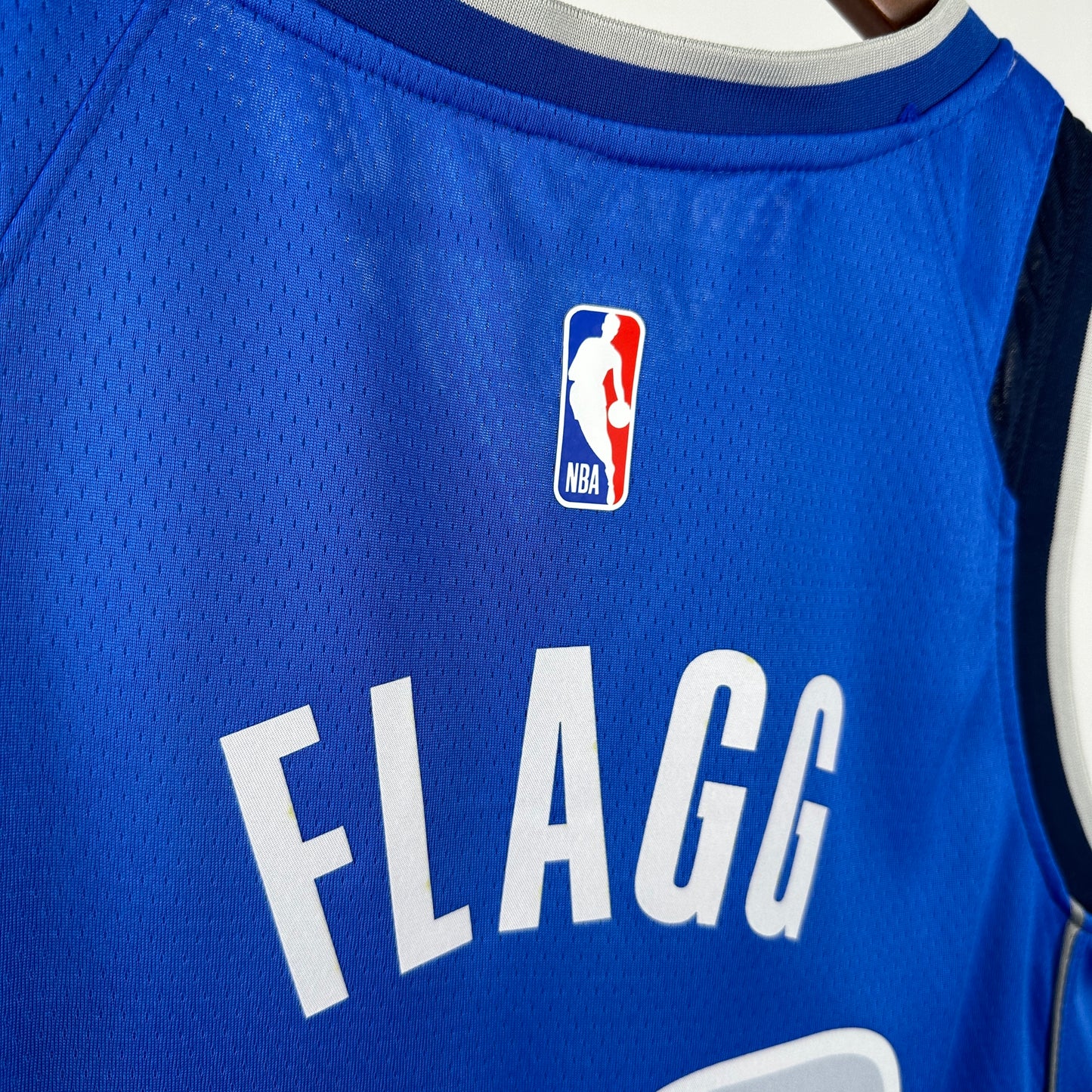 Jersey Dallas Mavericks Icon Edition – Cooper Flagg Azul 2025