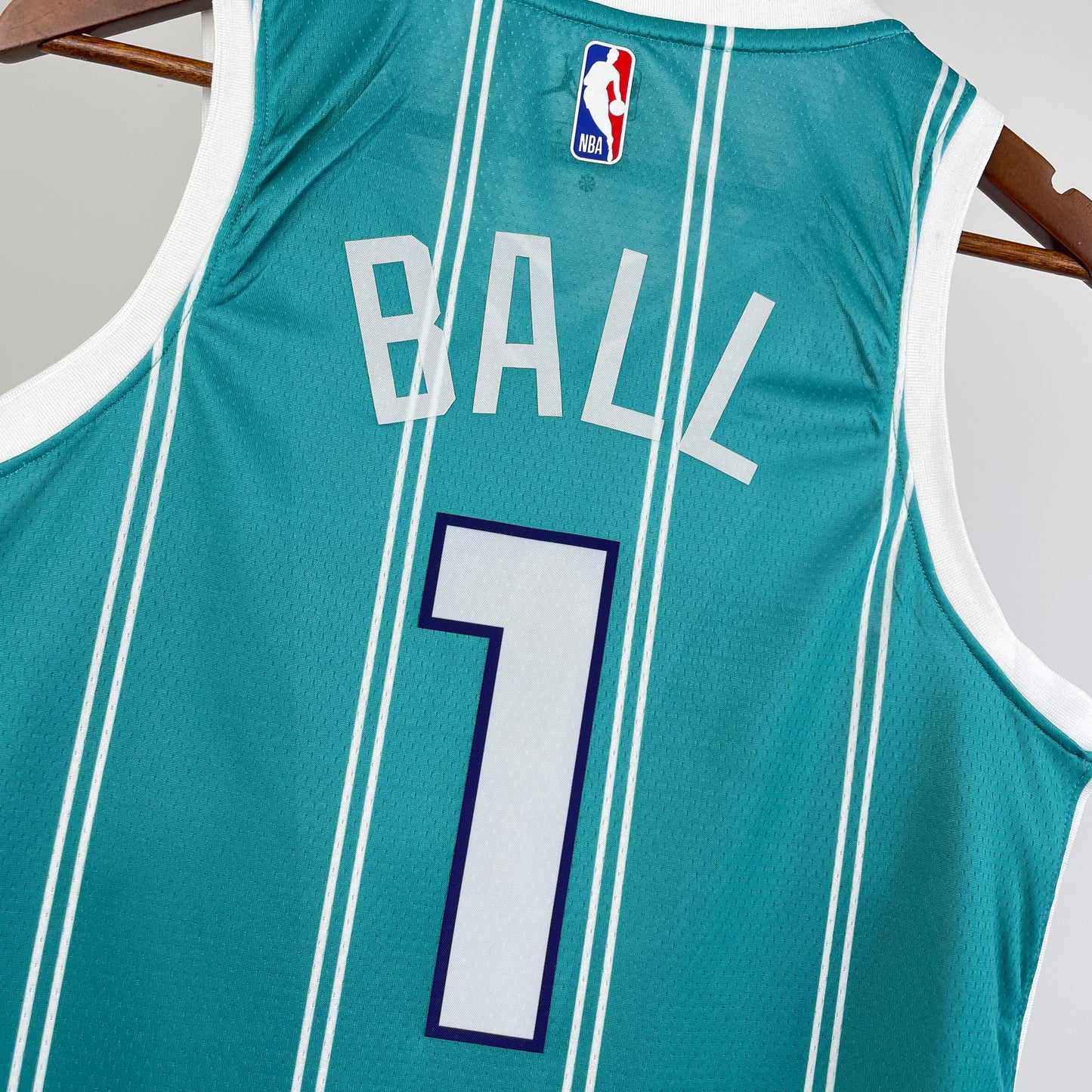 Jersey Charlotte Hornets Icon Edition – LaMelo Ball Azul 2025
