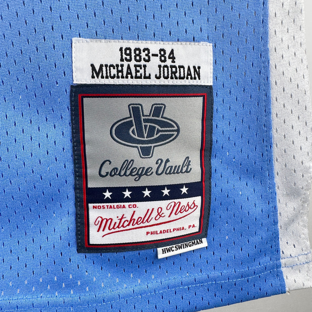 Jersey Universidad North Carolina Azul – Michael Jordan #23 | Estilo Retro