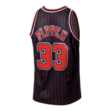Jersey Clásico Chicago Bulls 1995-96 – Scottie Pippen #33 Negro