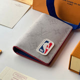 Cartera Tarjetero NBA Monograma Style – Compact Wallet