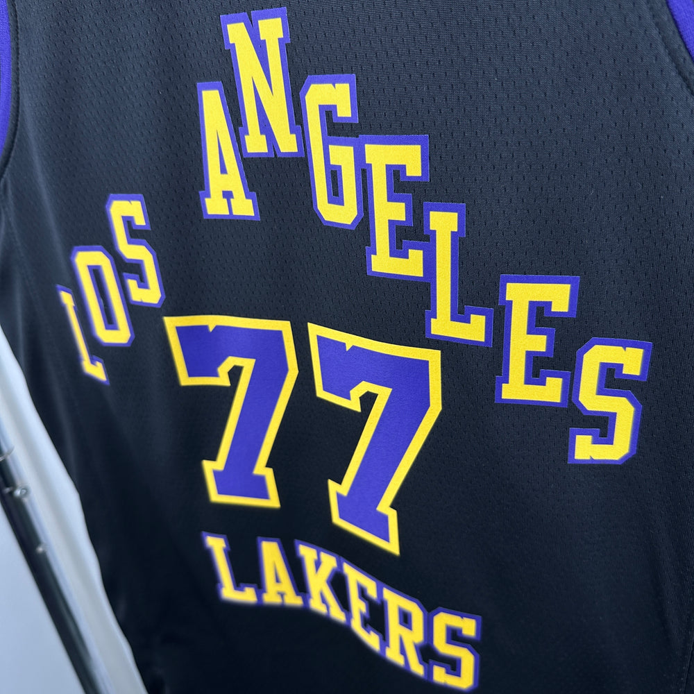 Jersey Los Angeles Lakers City Edition 2026 – Luka Dončić #77