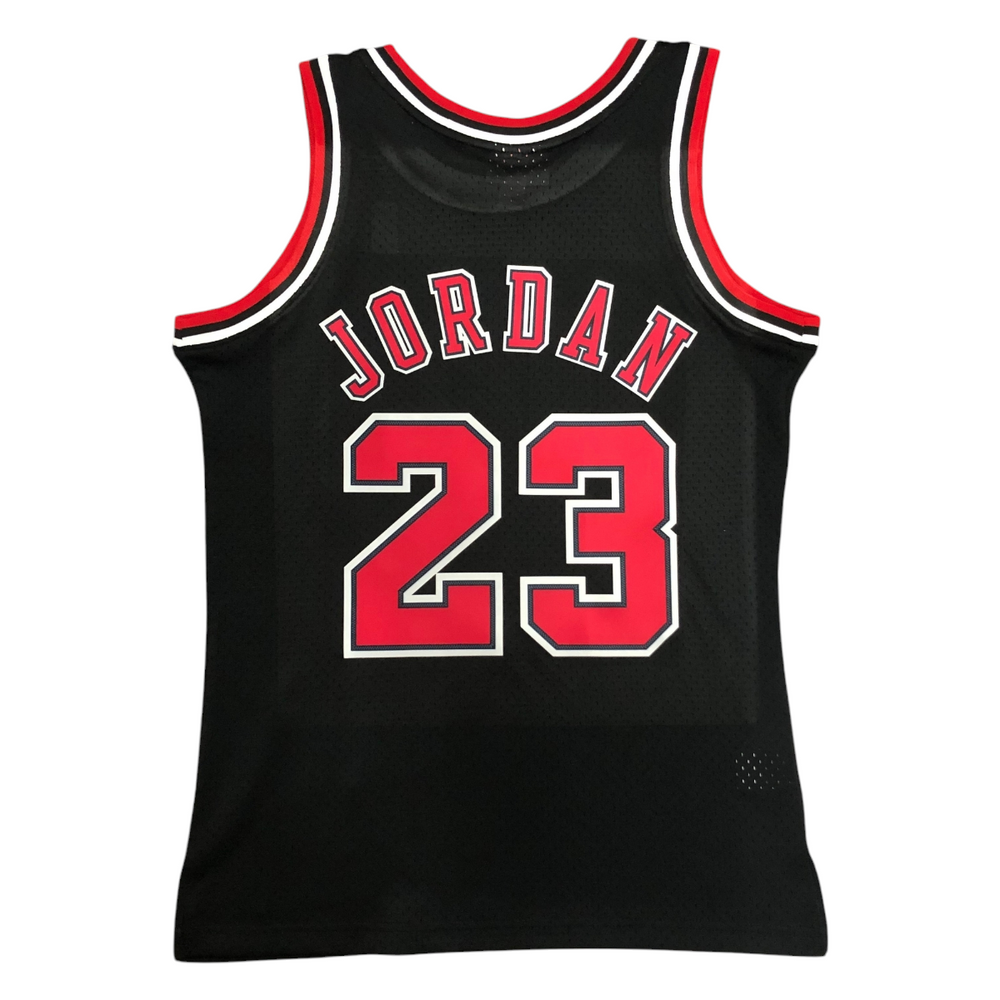 Jersey M&N Chicago Bulls 1997/98 Clásico – Michael Jordan #23