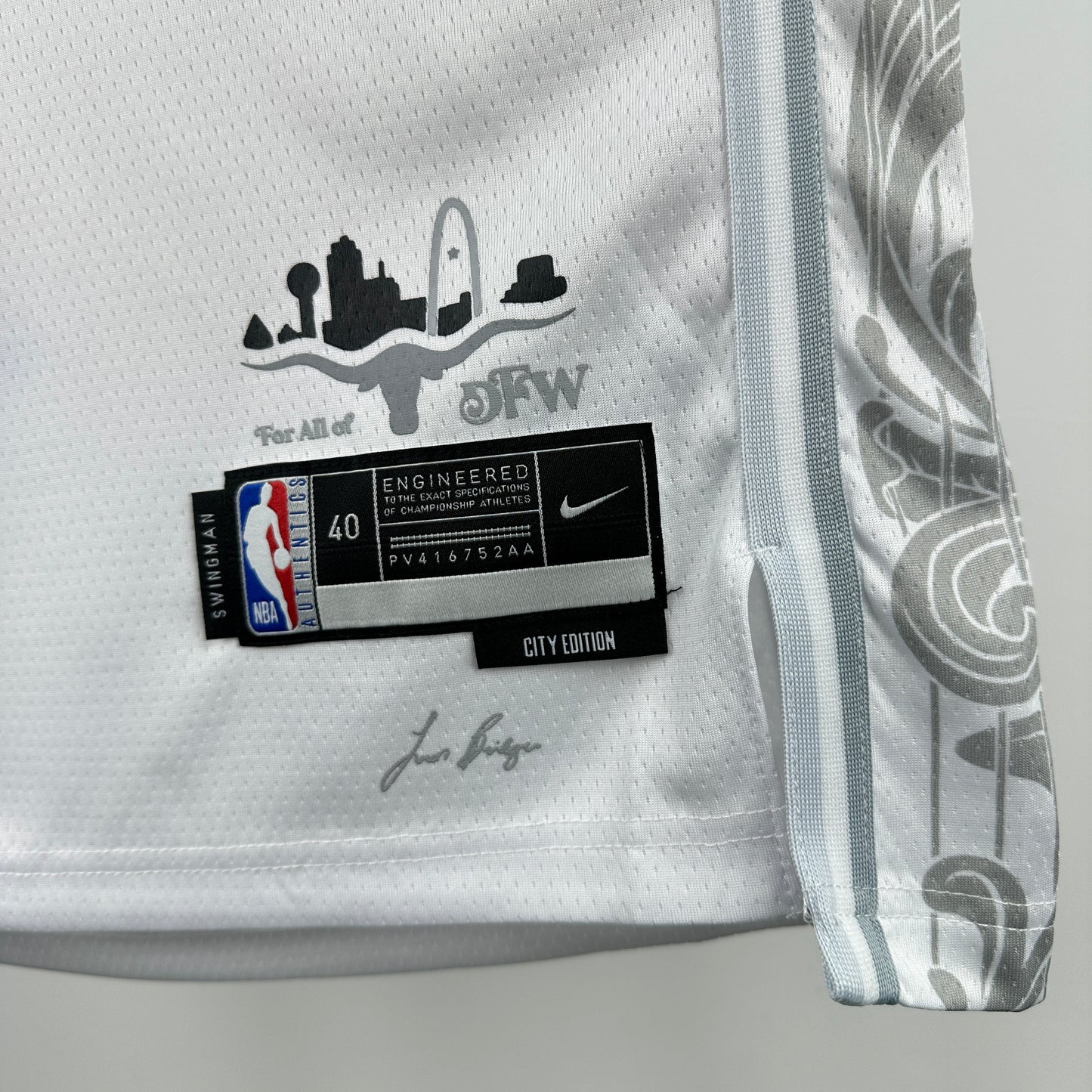 Jersey  Dallas Mavericks City Edition 2025 – Kyrie Irving #11