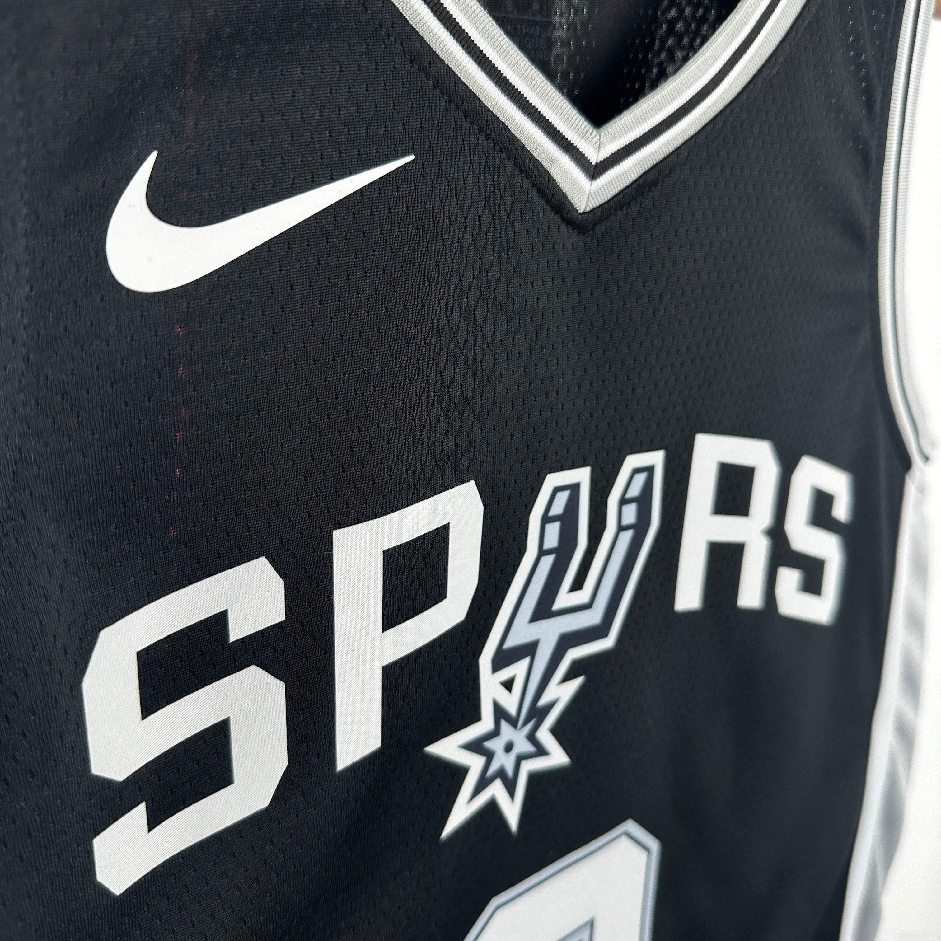 Jersey  San Antonio Spurs Icon Edition 2025 – Victor Wembanyama #1