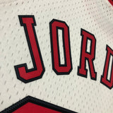 Jersey Clásico Chicago Bulls 1997-98 – Michael Jordan #23 Blanco