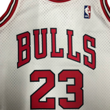 Jersey Clásico Chicago Bulls 1997-98 – Michael Jordan #23 Blanco