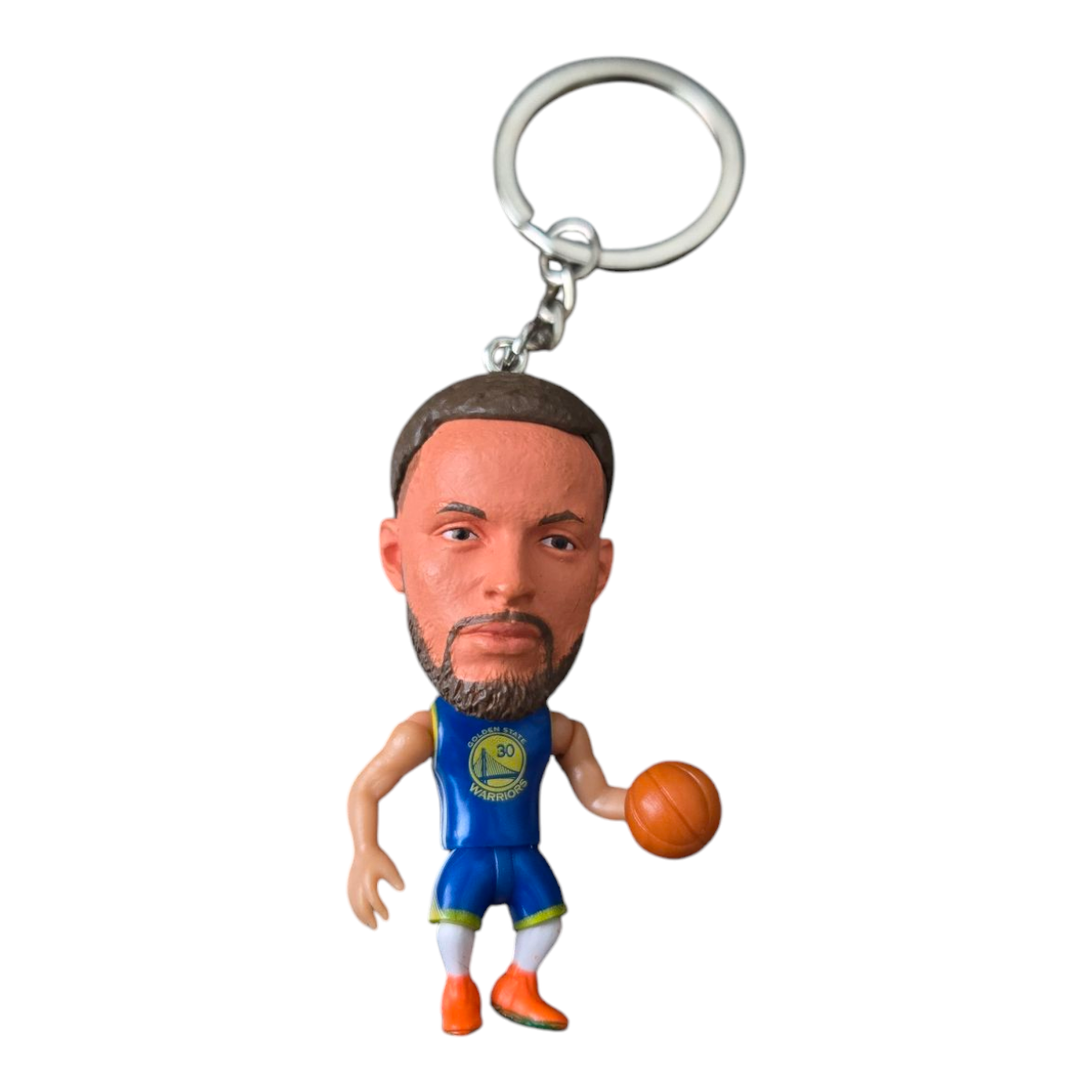 Llavero Figura de Jugador de Básquetbol – Mini Coleccionable con Balón