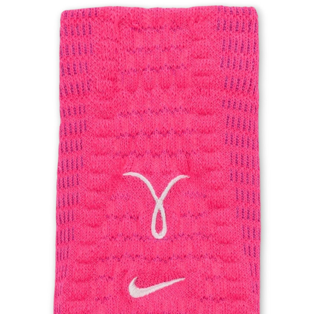 Calcetas Unicorn Elite Edición Kay Yow – Rosa, Compresión y Amortiguación para Básquetbol