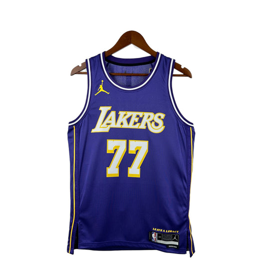 Jersey Lakers Statement Edition 2026 – Luka Dončić #77